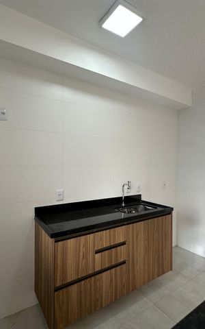 Apartamento para alugar com 60m², 2 quartos e 2 vagas Apartamento para alugar com 60m², 2 quartos e 2 vagasCozinha