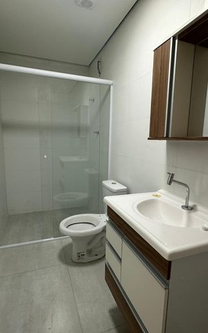 Apartamento para alugar com 57m², 2 quartos e 1 vaga Apartamento para alugar com 57m², 2 quartos e 1 vagaBanheiro