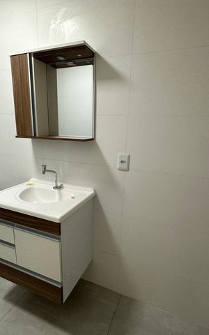 Apartamento para alugar com 57m², 2 quartos e 1 vaga Apartamento para alugar com 57m², 2 quartos e 1 vagaBanheiro