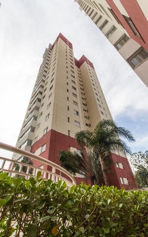 Apartamento para alugar com 85m², 2 quartos e 2 vagasFachada
