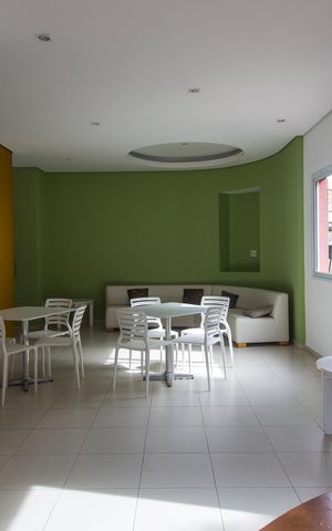 Apartamento para alugar com 85m², 2 quartos e 2 vagasÁrea comum - Salão de festas