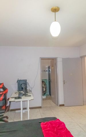 Casa à venda com 120m², 3 quartos e 2 vagas Casa à venda com 120m², 3 quartos e 2 vagasSuíte 2