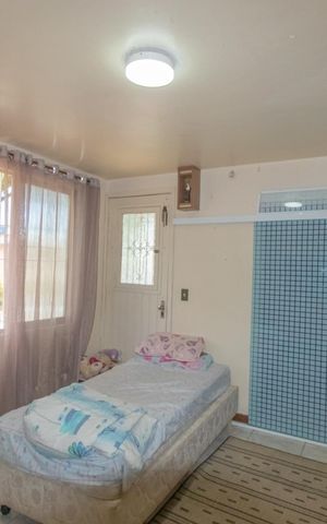 Casa à venda com 120m², 3 quartos e 2 vagas Casa à venda com 120m², 3 quartos e 2 vagasSuíte 1