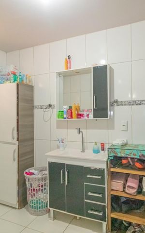 Casa à venda com 120m², 3 quartos e 2 vagas Casa à venda com 120m², 3 quartos e 2 vagasBanheiro da Suíte 2