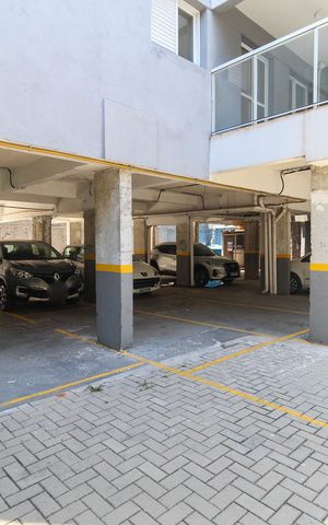 Apartamento à venda com 42m², 2 quartos e sem vaga Apartamento à venda com 42m², 2 quartos e sem vagaEstacionamento
