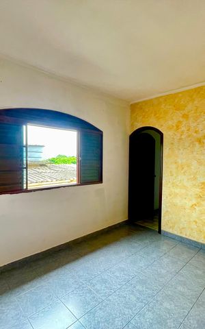 Casa à venda com 300m², 5 quartos e 4 vagas Casa à venda com 300m², 5 quartos e 4 vagasQuarto 3