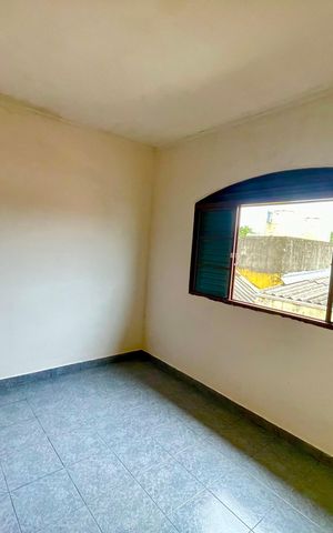 Casa à venda com 300m², 5 quartos e 4 vagas Casa à venda com 300m², 5 quartos e 4 vagasQuarto 3