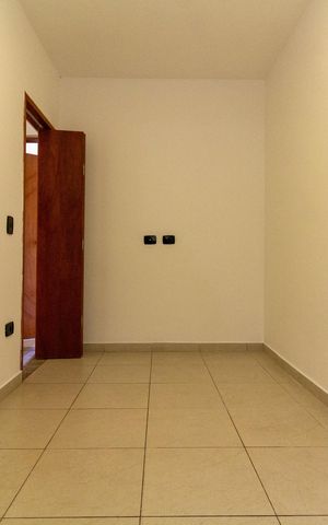 Casa à venda com 125m², 3 quartos e 2 vagas Casa à venda com 125m², 3 quartos e 2 vagasQuarto 2