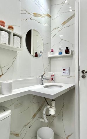 Apartamento à venda com 145m², 3 quartos e 3 vagas Apartamento à venda com 145m², 3 quartos e 3 vagasBanheiro Corredor