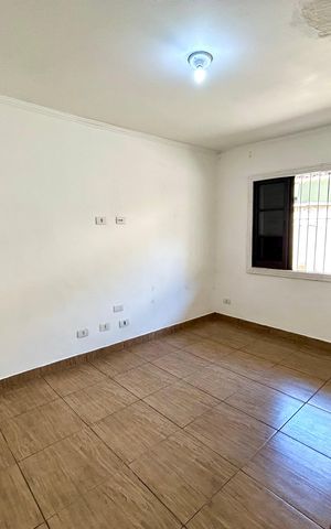 Casa à venda com 150m², 2 quartos e 1 vaga Casa à venda com 150m², 2 quartos e 1 vagaQuarto 2
