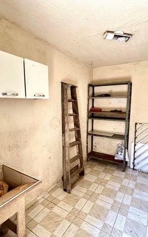 Casa à venda com 150m², 2 quartos e 1 vaga Casa à venda com 150m², 2 quartos e 1 vagaÁrea de Serviço