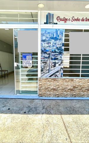 Casa à venda com 150m², 2 quartos e 1 vaga Casa à venda com 150m², 2 quartos e 1 vagaPlaca instalada na fachada do imóvel