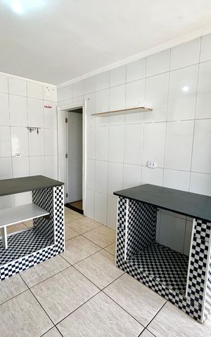 Casa à venda com 150m², 2 quartos e 1 vaga Casa à venda com 150m², 2 quartos e 1 vagaCozinha