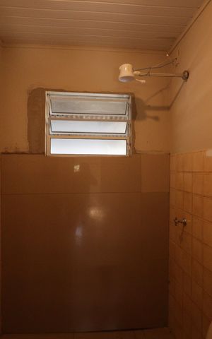 Casa à venda com 5000m², 2 quartos e 3 vagasBanheiro