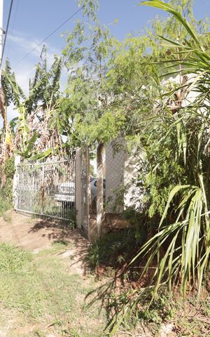 Casa à venda com 5000m², 2 quartos e 3 vagasQuintal