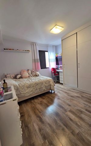 Apartamento à venda com 168m², 3 quartos e 3 vagas