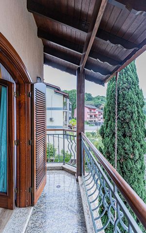 Casa para alugar com 450m², 4 quartos e 8 vagas Casa para alugar com 450m², 4 quartos e 8 vagasVaranda suite 2