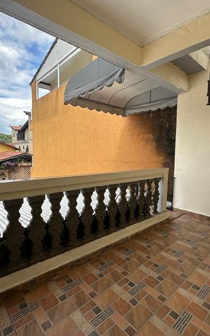 Casa à venda com 260m², 3 quartos e 4 vagas Casa à venda com 260m², 3 quartos e 4 vagasVaranda da Suíte