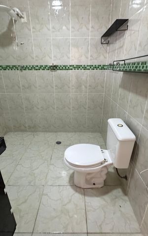 Casa à venda com 260m², 3 quartos e 4 vagas Casa à venda com 260m², 3 quartos e 4 vagasBanheiro da Suíte