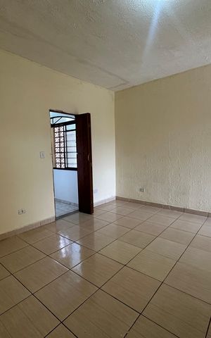 Casa à venda com 260m², 3 quartos e 4 vagas Casa à venda com 260m², 3 quartos e 4 vagasSuíte