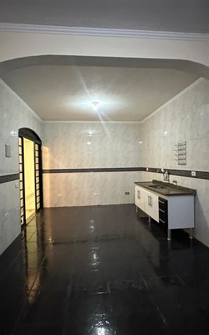 Casa à venda com 260m², 3 quartos e 4 vagas Casa à venda com 260m², 3 quartos e 4 vagasCozinha