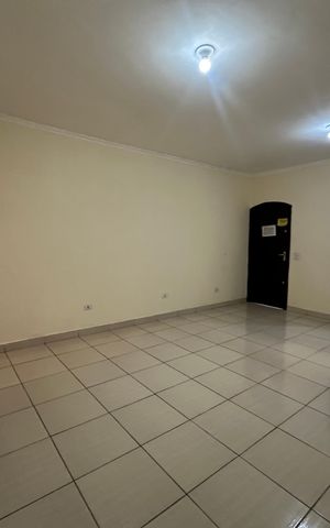 Casa à venda com 260m², 3 quartos e 4 vagas Casa à venda com 260m², 3 quartos e 4 vagasSala