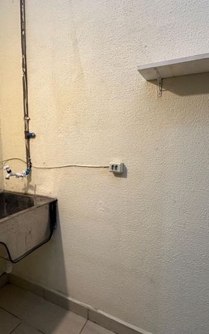 Casa à venda com 260m², 3 quartos e 4 vagas Casa à venda com 260m², 3 quartos e 4 vagasÁrea de Serviço