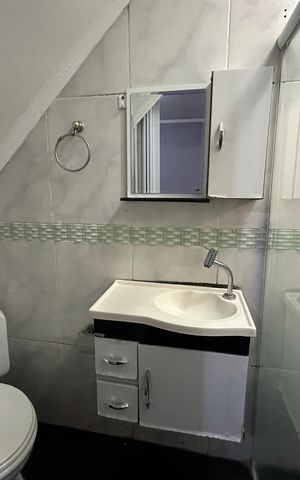 Casa à venda com 260m², 3 quartos e 4 vagas Casa à venda com 260m², 3 quartos e 4 vagasBanheiro Social