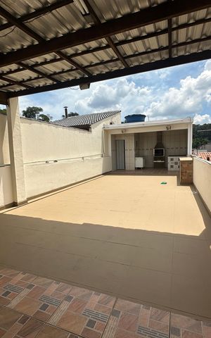 Casa à venda com 260m², 3 quartos e 4 vagas Casa à venda com 260m², 3 quartos e 4 vagasÁrea comum - Churrasqueira