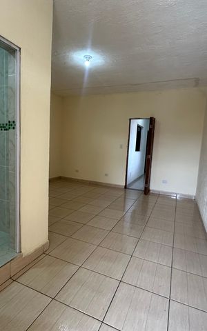 Casa à venda com 260m², 3 quartos e 4 vagas Casa à venda com 260m², 3 quartos e 4 vagasSuíte