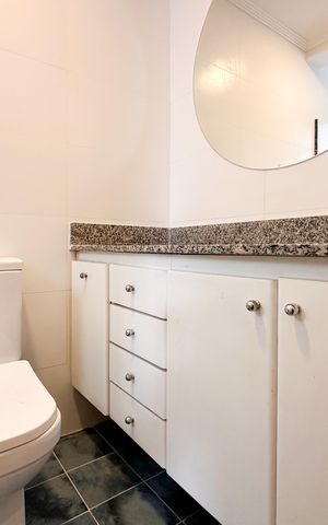 Apartamento à venda com 120m², 4 quartos e 2 vagas Apartamento à venda com 120m², 4 quartos e 2 vagasBanheiro da Suíte 3