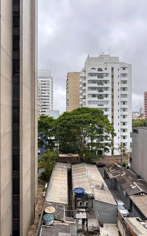 Apartamento à venda com 120m², 4 quartos e 2 vagas Apartamento à venda com 120m², 4 quartos e 2 vagasVista da Suíte 3