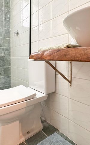Apartamento à venda com 120m², 4 quartos e 2 vagas Apartamento à venda com 120m², 4 quartos e 2 vagasBanheiro Social
