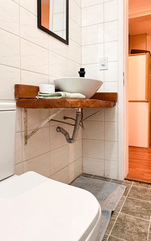 Apartamento à venda com 120m², 4 quartos e 2 vagas Apartamento à venda com 120m², 4 quartos e 2 vagasBanheiro Social