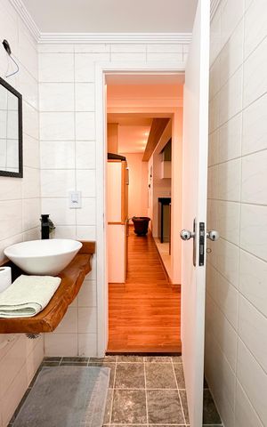 Apartamento à venda com 120m², 4 quartos e 2 vagas Apartamento à venda com 120m², 4 quartos e 2 vagasBanheiro Social