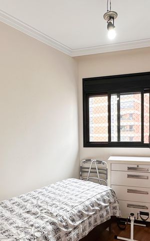 Apartamento à venda com 120m², 4 quartos e 2 vagas Apartamento à venda com 120m², 4 quartos e 2 vagasQuarto