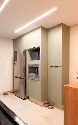 Apartamento à venda com 120m², 4 quartos e 2 vagas Apartamento à venda com 120m², 4 quartos e 2 vagasCozinha