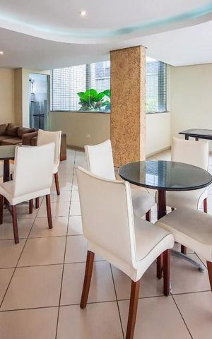 Apartamento à venda com 120m², 4 quartos e 2 vagas Apartamento à venda com 120m², 4 quartos e 2 vagasÁrea comum - Salão de festas