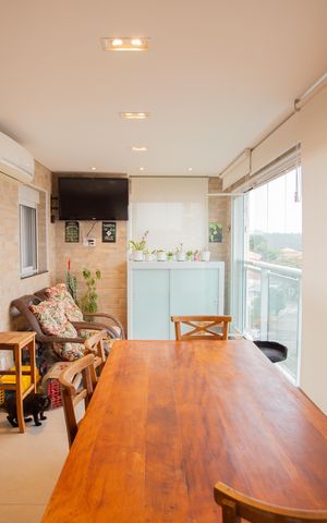 Apartamento à venda com 90m², 3 quartos e 2 vagas Apartamento à venda com 90m², 3 quartos e 2 vagasVARANDA DA SALA