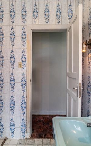 Casa à venda com 144m², 3 quartos e 1 vagaBanheiro
