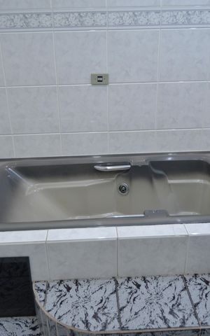 Casa para alugar com 240m², 3 quartos e 2 vagasBanheiro da Suíte 1