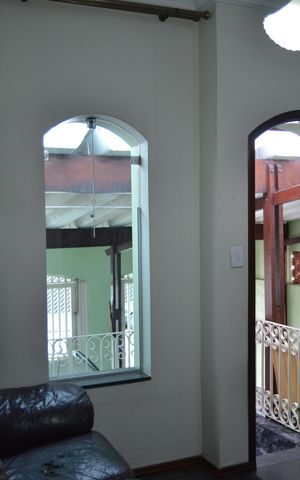 Casa para alugar com 240m², 3 quartos e 2 vagasSala
