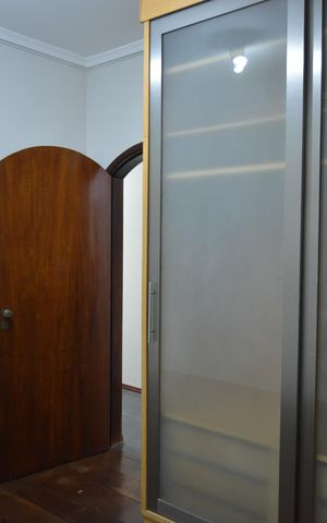 Casa para alugar com 240m², 3 quartos e 2 vagasQuarto Suite 2