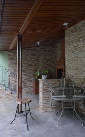 Casa para alugar com 240m², 3 quartos e 2 vagasÁrea gourmet