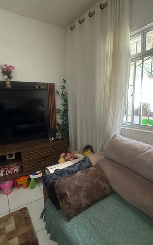 Casa à venda com 320m², 6 quartos e 2 vagas Casa à venda com 320m², 6 quartos e 2 vagasSala