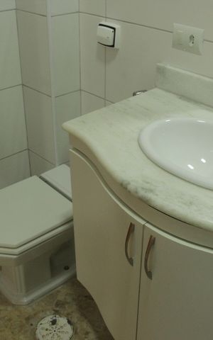 Apartamento para alugar com 210m², 3 quartos e 2 vagasBanheiro da Suíte 2