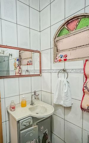 Casa à venda com 176m², 3 quartos e 1 vaga