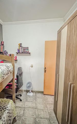 Casa à venda com 176m², 3 quartos e 1 vaga