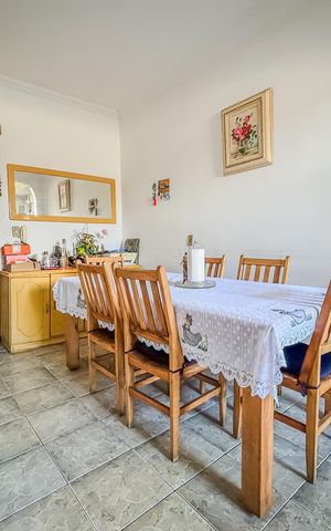 Casa à venda com 176m², 3 quartos e 1 vaga