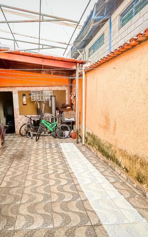 Casa à venda com 176m², 3 quartos e 1 vaga